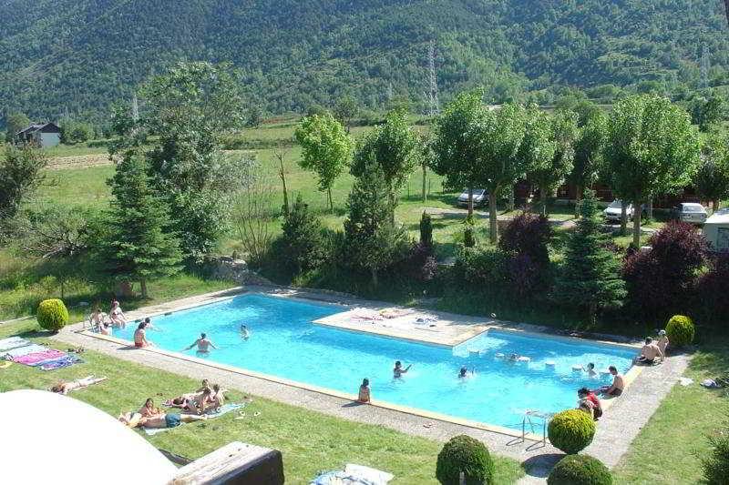 Aiguestortes Camping Resort Esterri D'Aneu Exterior photo